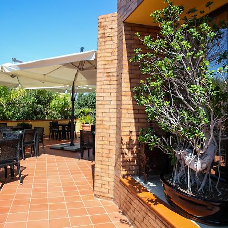 Baia Di Ulisse Wellness & Spa San Leone Esterno foto