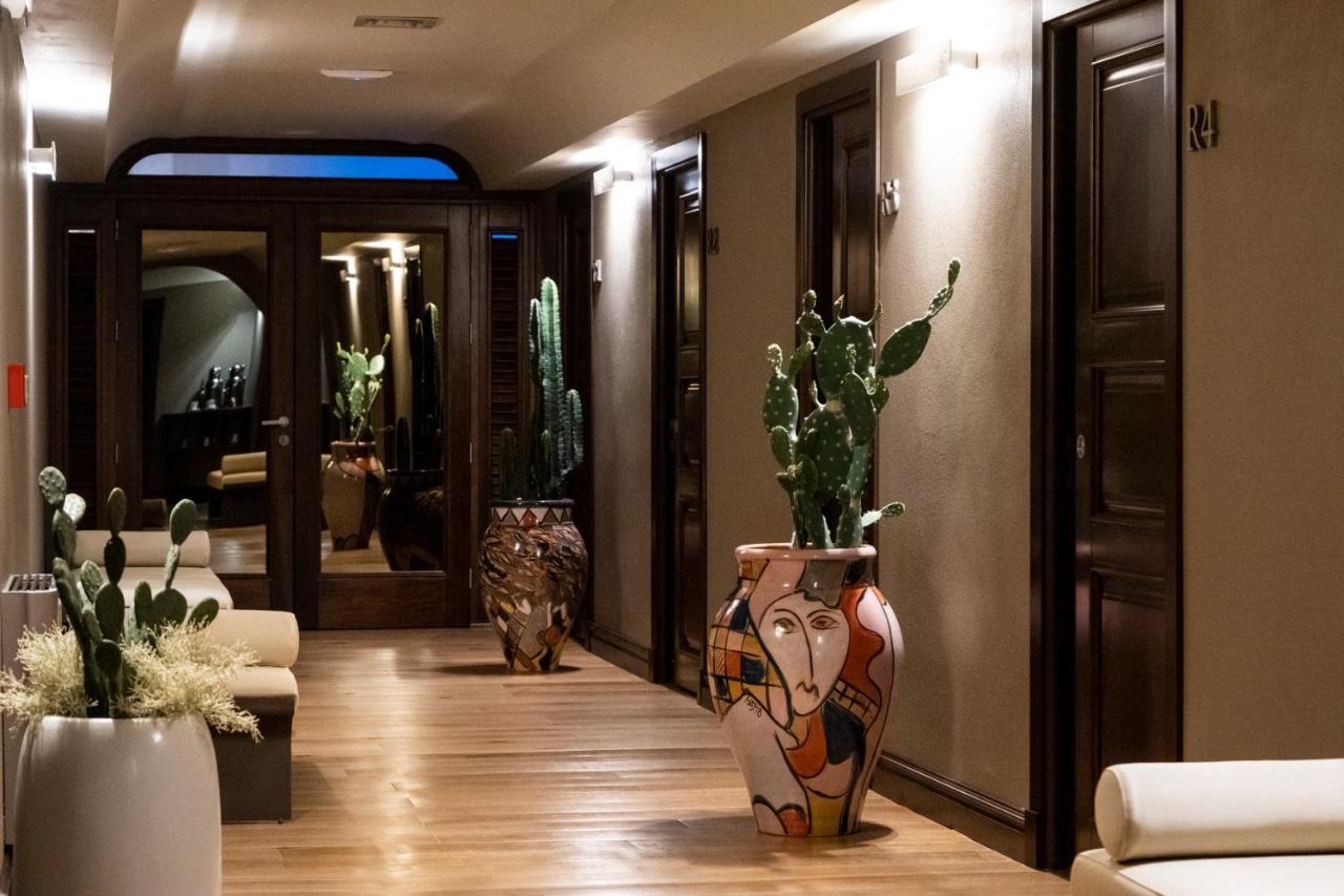 Baia Di Ulisse Wellness & Spa San Leone Esterno foto